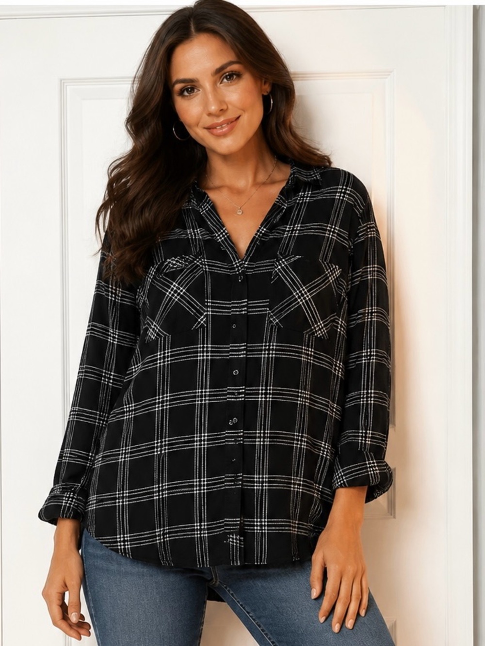 H&M Divided Black & White Plaid Button Down Shirt -Women’s Size 10 (Oversized)